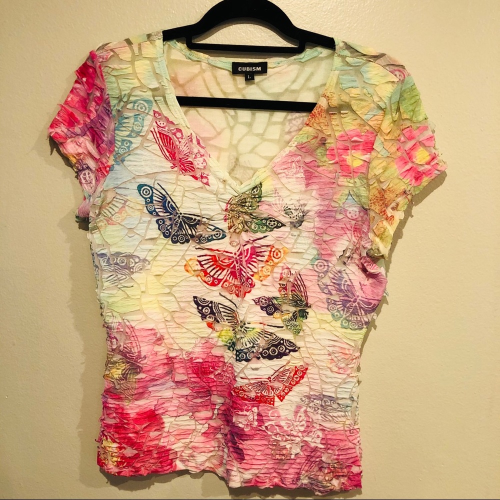 Cubism size L burnout butterfly v neck top